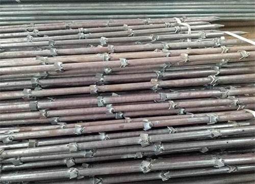 南开隧道钢花管